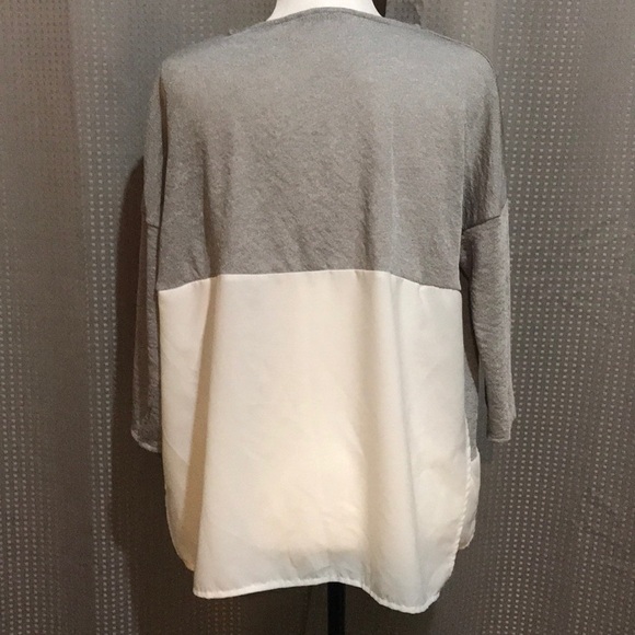 Zara Woman’s Collection Grey/White color Block Blouse - Picture 4 of 5